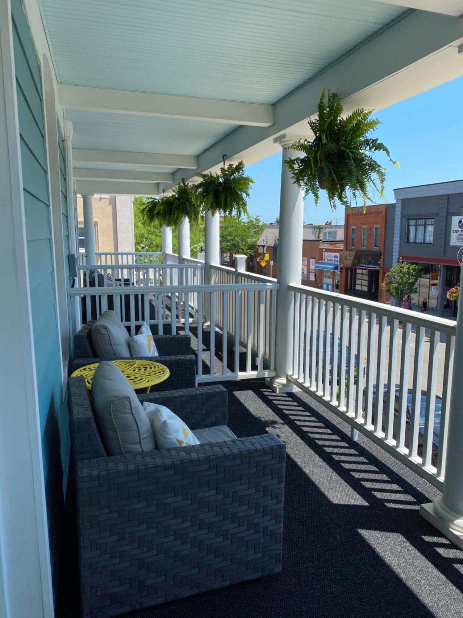 The Grove Hotel Kingsville Exterior foto